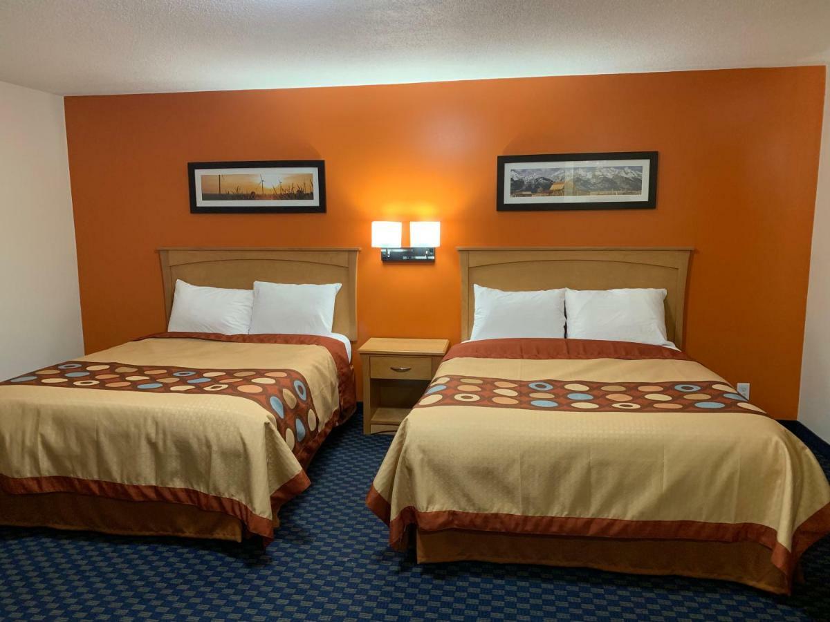 Westway Inn Motel Neepawa Exterior foto