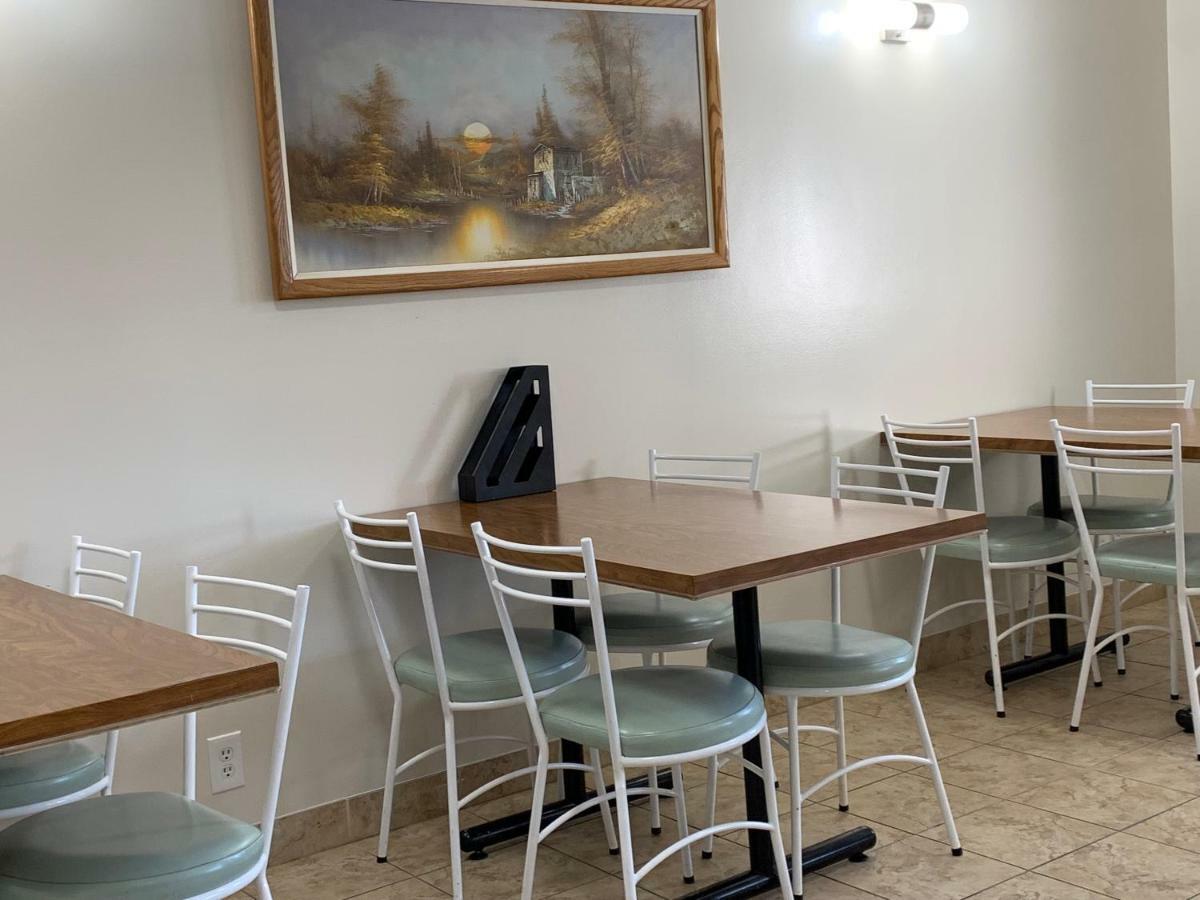 Westway Inn Motel Neepawa Exterior foto